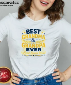 Awesome Grandparents Day Typography Family Love V-Neck Shirt
