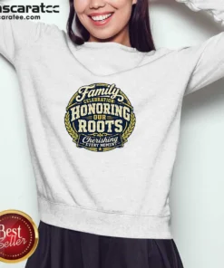 Pretty Family Celebration Gratitude Mascot Badge Sweatshirt