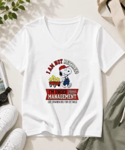 Pretty Snoopy I Am Not Retired I'M Under New Management Grandkids V-Neck Shirt